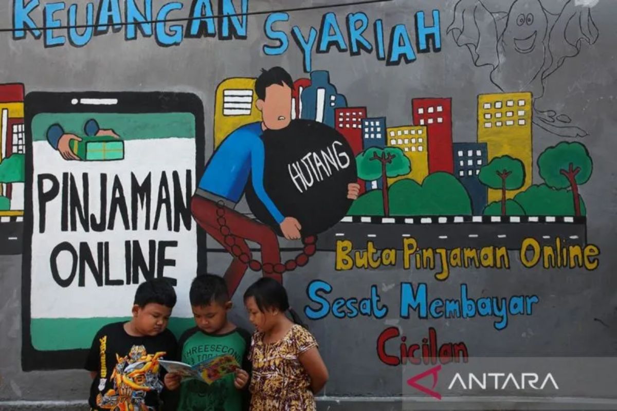 Kriminal sepekan, korban pinjaman "online" hingga sabu di paket ojol