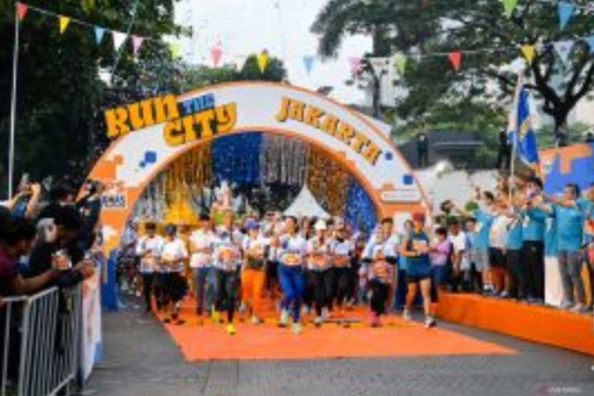 1.000 pelari ramaikan Run The City Jakarta