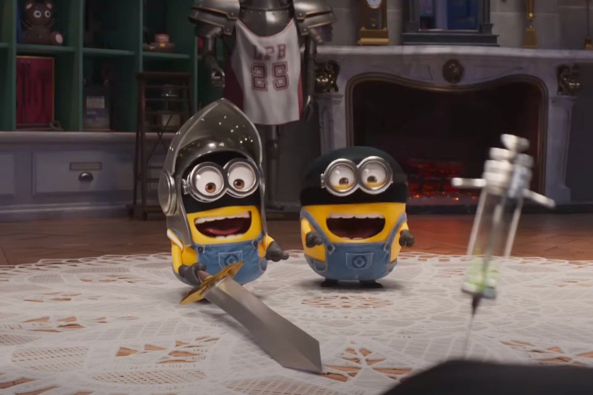 Gru dan Minion kembali beraksi dengan peran baru 