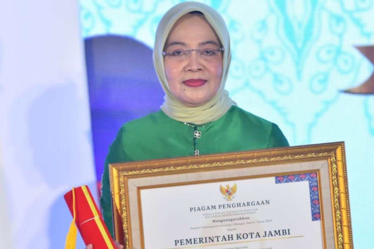 Kota Jambi raih Bangga Award Nasional