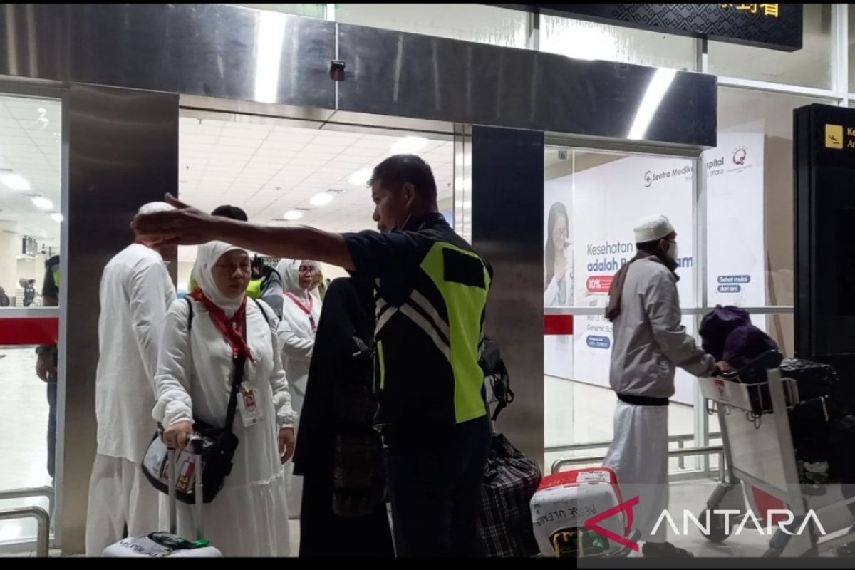 AP 1 Bandara Samrat siapkan  personil layani kepulangan haji Sulut