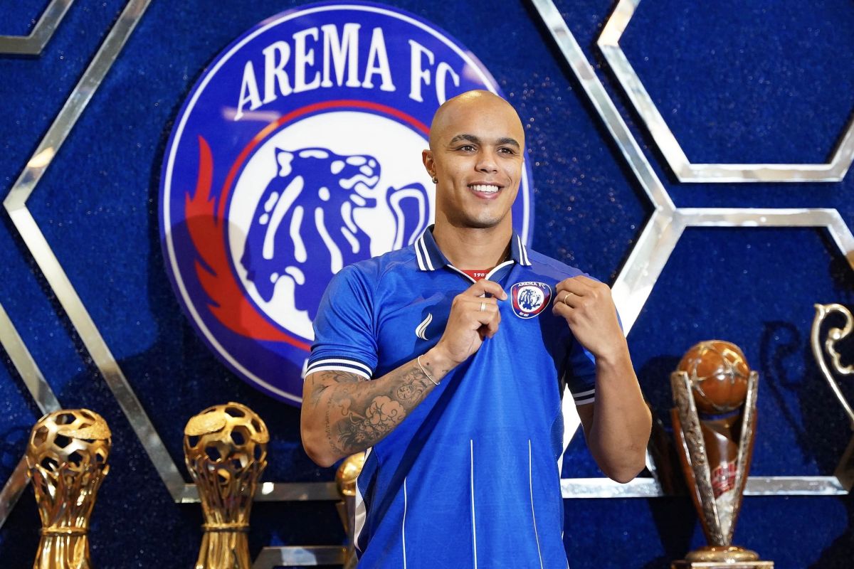 Liga 1: Arema FC kenalkan tiga pemain asing baru