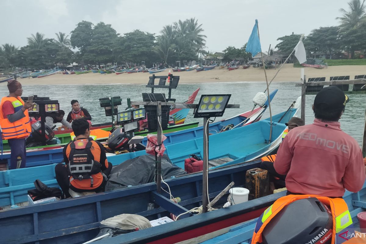 SAR gabungan cari nelayan hilang kontak di perairan Lubuk Besar