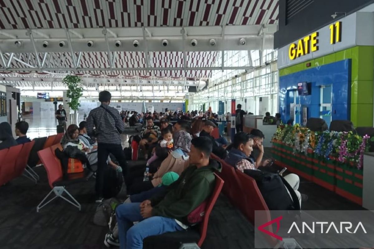 Pergerakan penumpang di Bandara Internasional Hasanuddin naik 20 persen