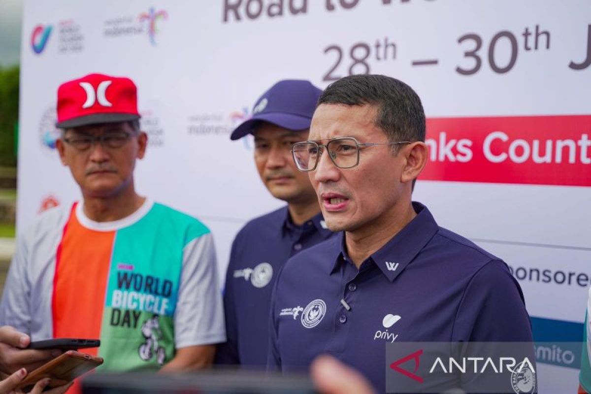 Menteri Sandiaga Uno berharap The Batam Golf Challenge jadi wadah pegolf amatir