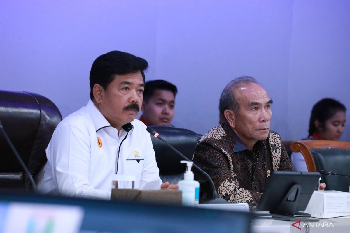 Menko Polhukam tinjau pusat kendali sistem pemantauan data di BSSN