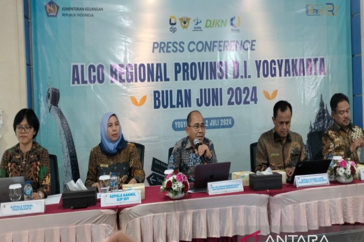 Kemenkeu mengingatkan Pemda DIY waspadai gejolak global terhadap investasi