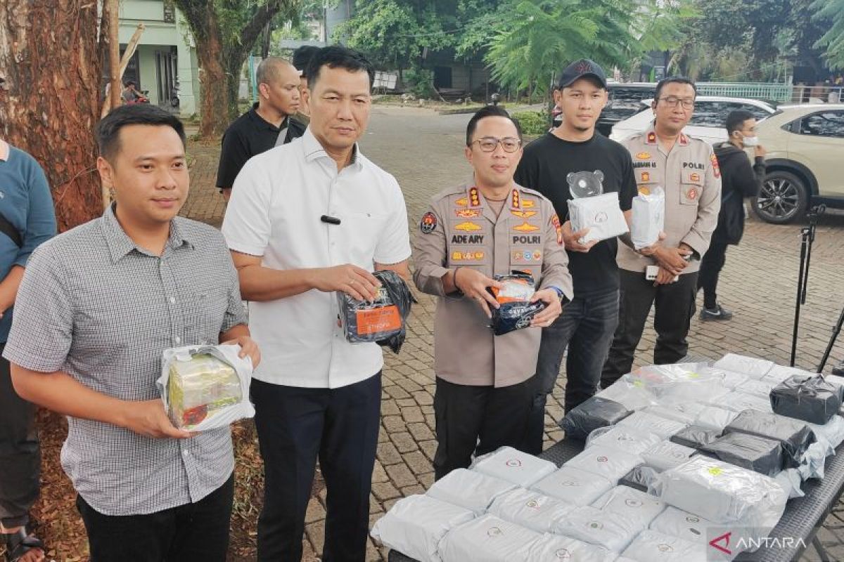 Polisi gagalkan peredaran 45 bungkus sabu di parkiran RS Farmawati