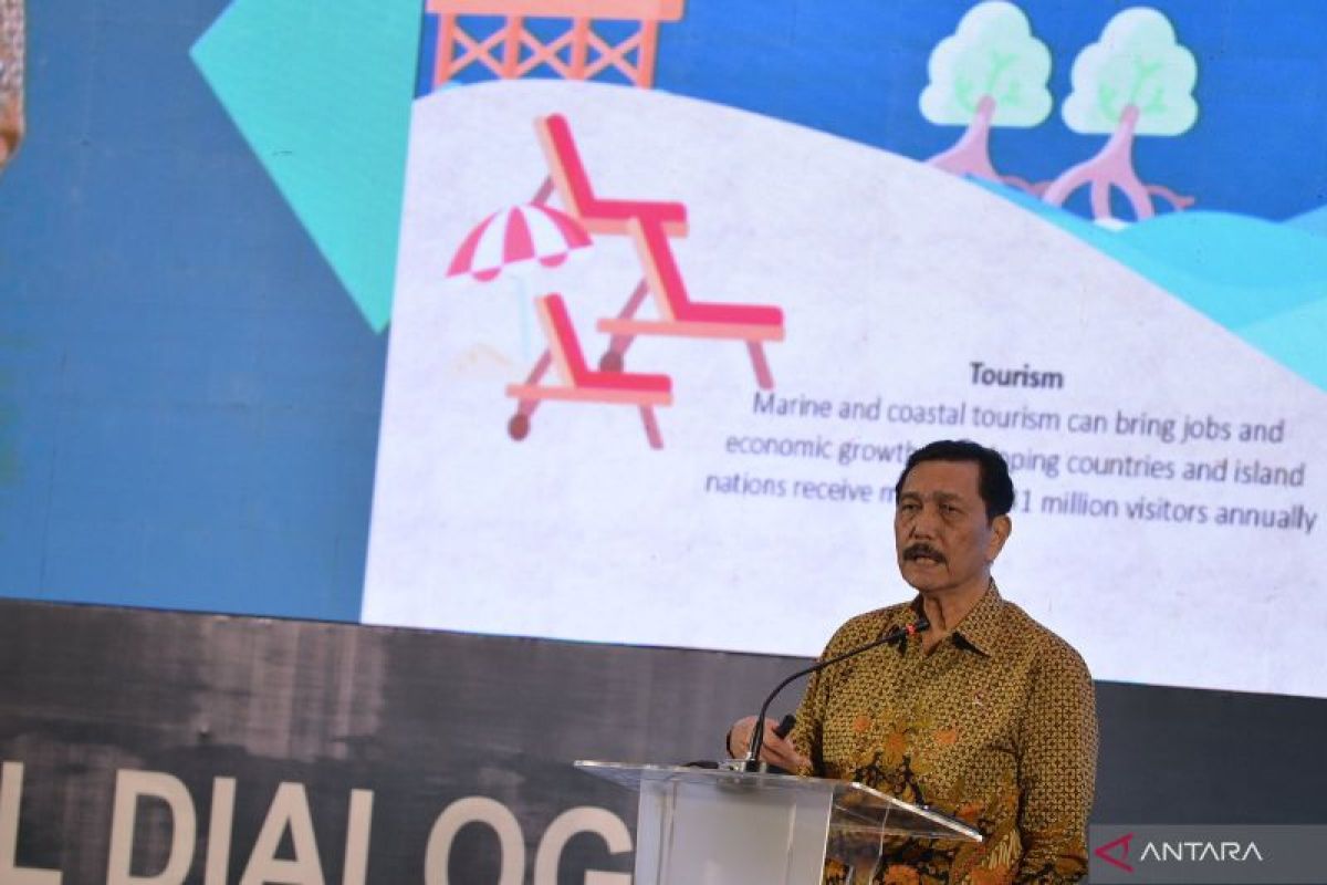 Luhut apresiasi prestasi atletik di ASEAN University Games 2024