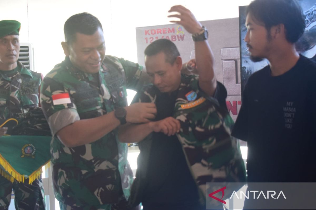 TNI perkuat peran masyarakat cegah penyelundupan di batas RI-Malaysia