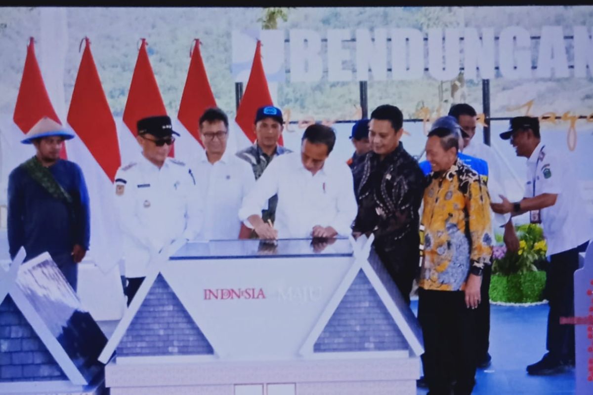 Pj Gubernur Sulsel dampingi Jokowi resmikan Bendungan Pamukkulu Takalar