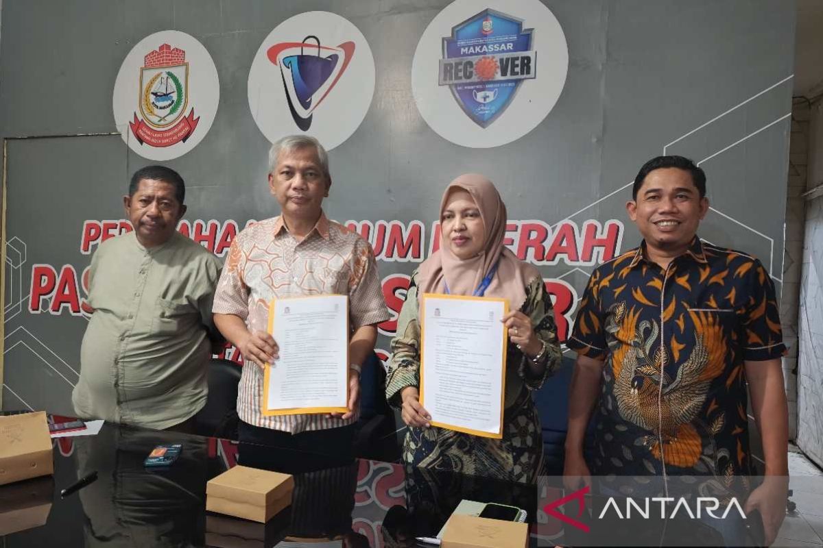 DP2 dan Perumda Pasar Makassar teken MoU rapor dan laboratorium sehat