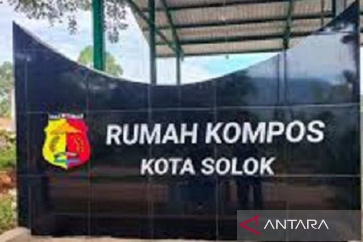 DLH Kota Solok olah pupuk kompos kurangi volume sampah