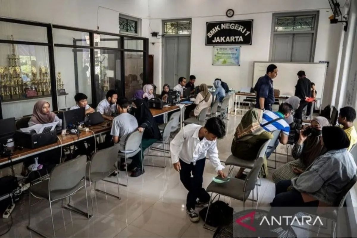 Ini kata Rano terkait sistem zonasi sekolah di Jakarta