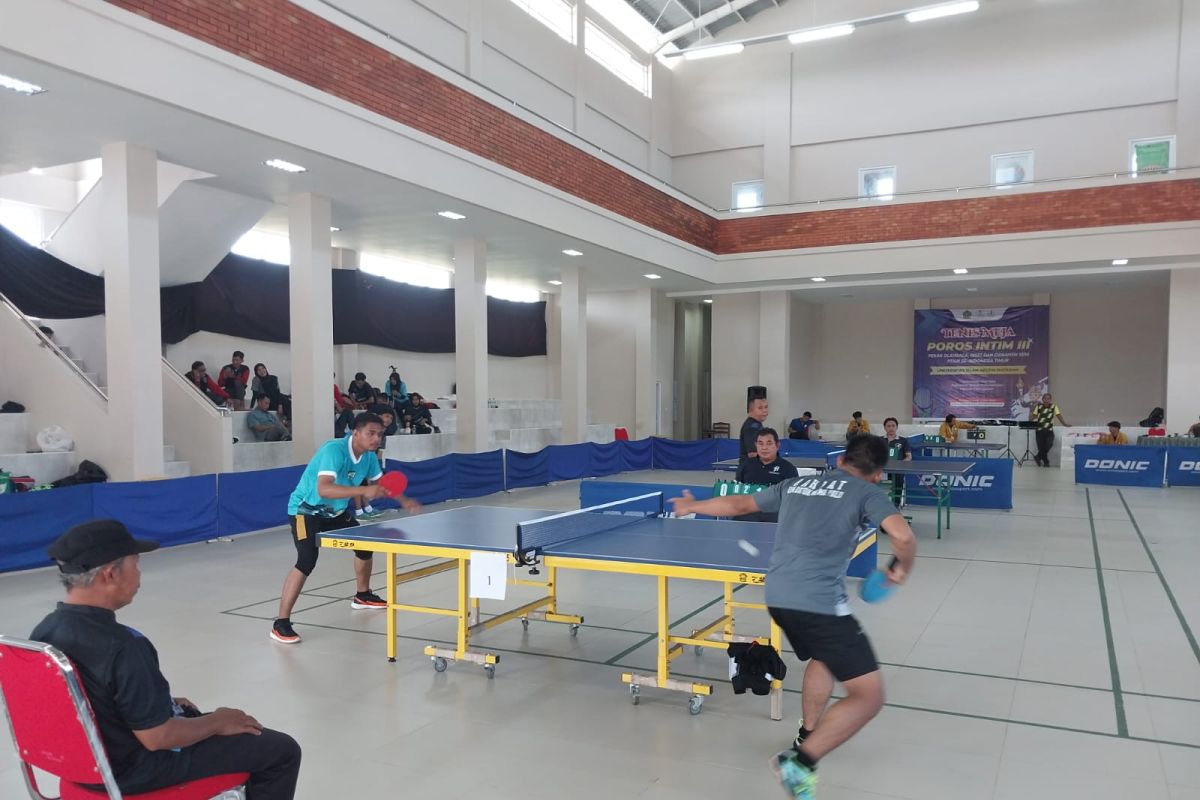 UIN Palu juara tiga cabor tenis meja, Warek III motivasi atlet untuk bangun semangat bertanding