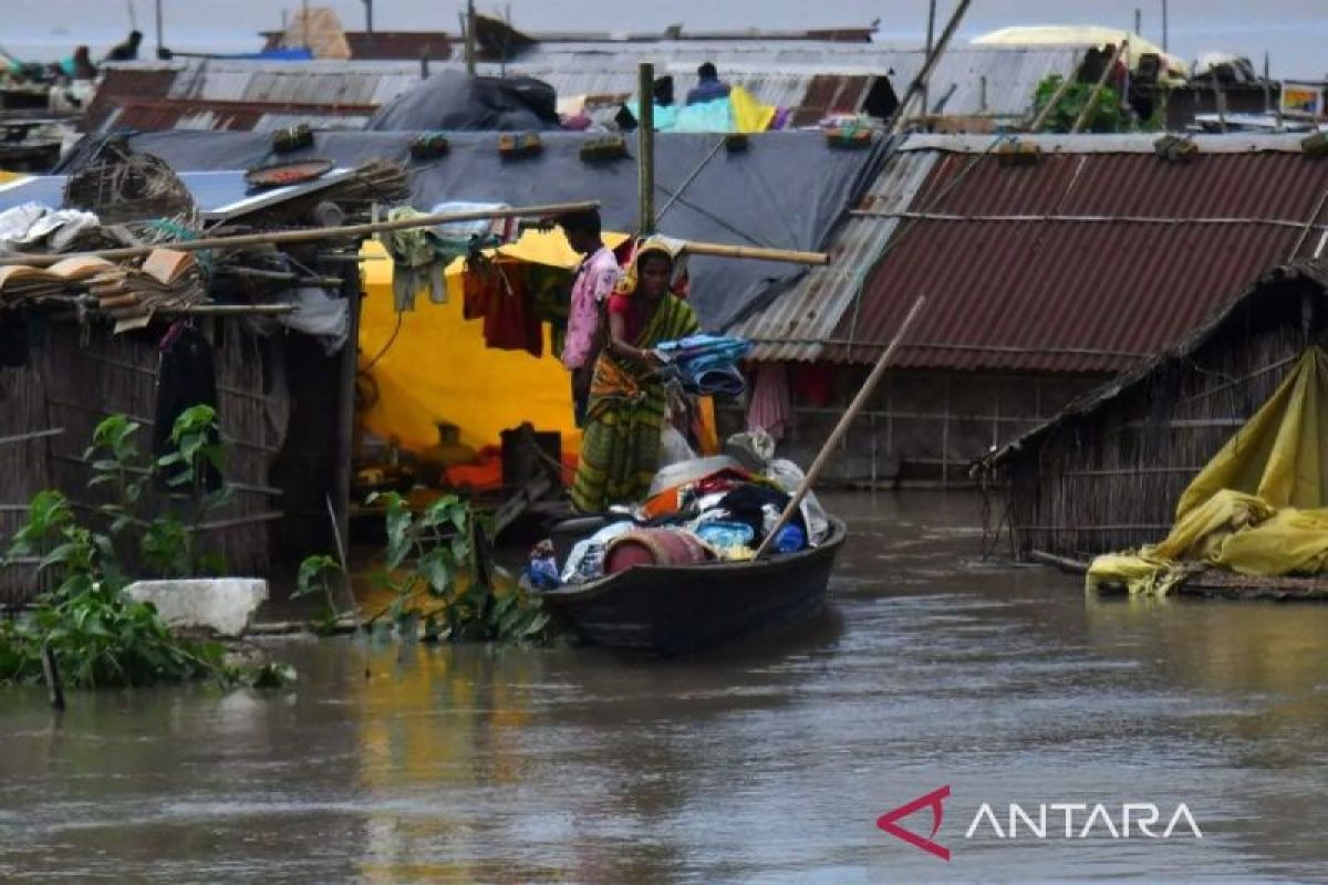 46 orang tewas akibat banjir di Assam India