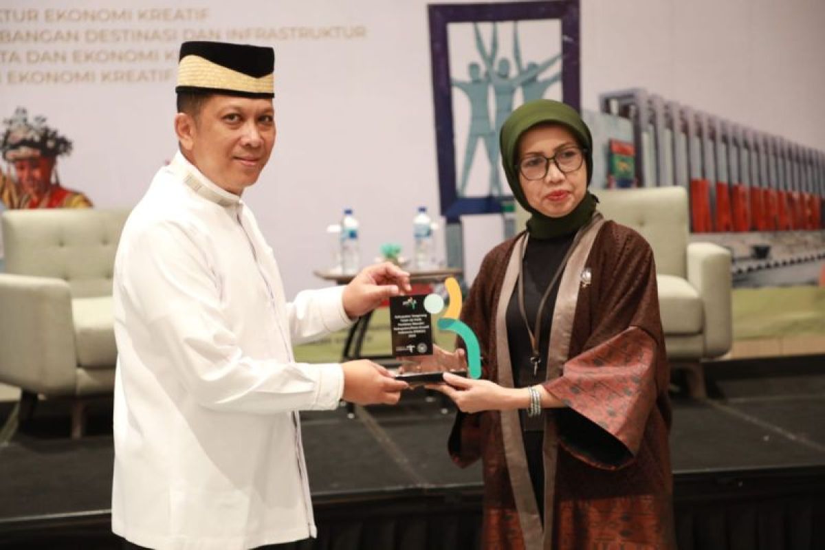 Anyaman topi bambu Tangerang diupayakan diakui UNESCO