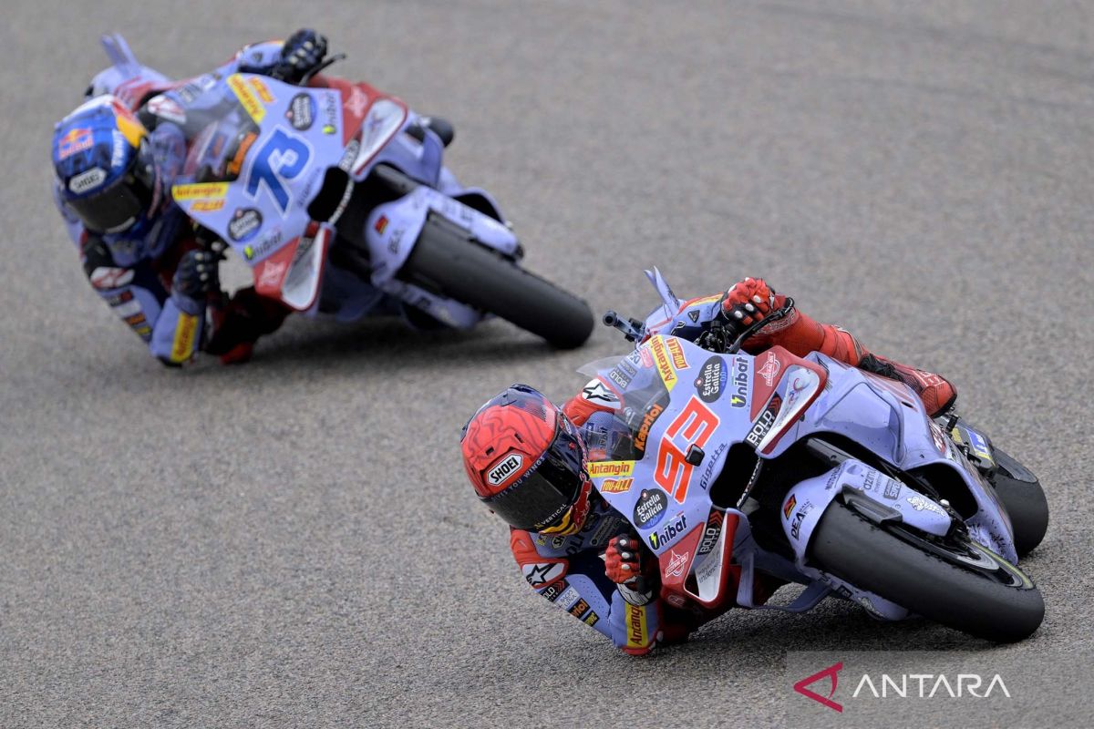 Duo Marquez rayakan gelar di kampung halaman