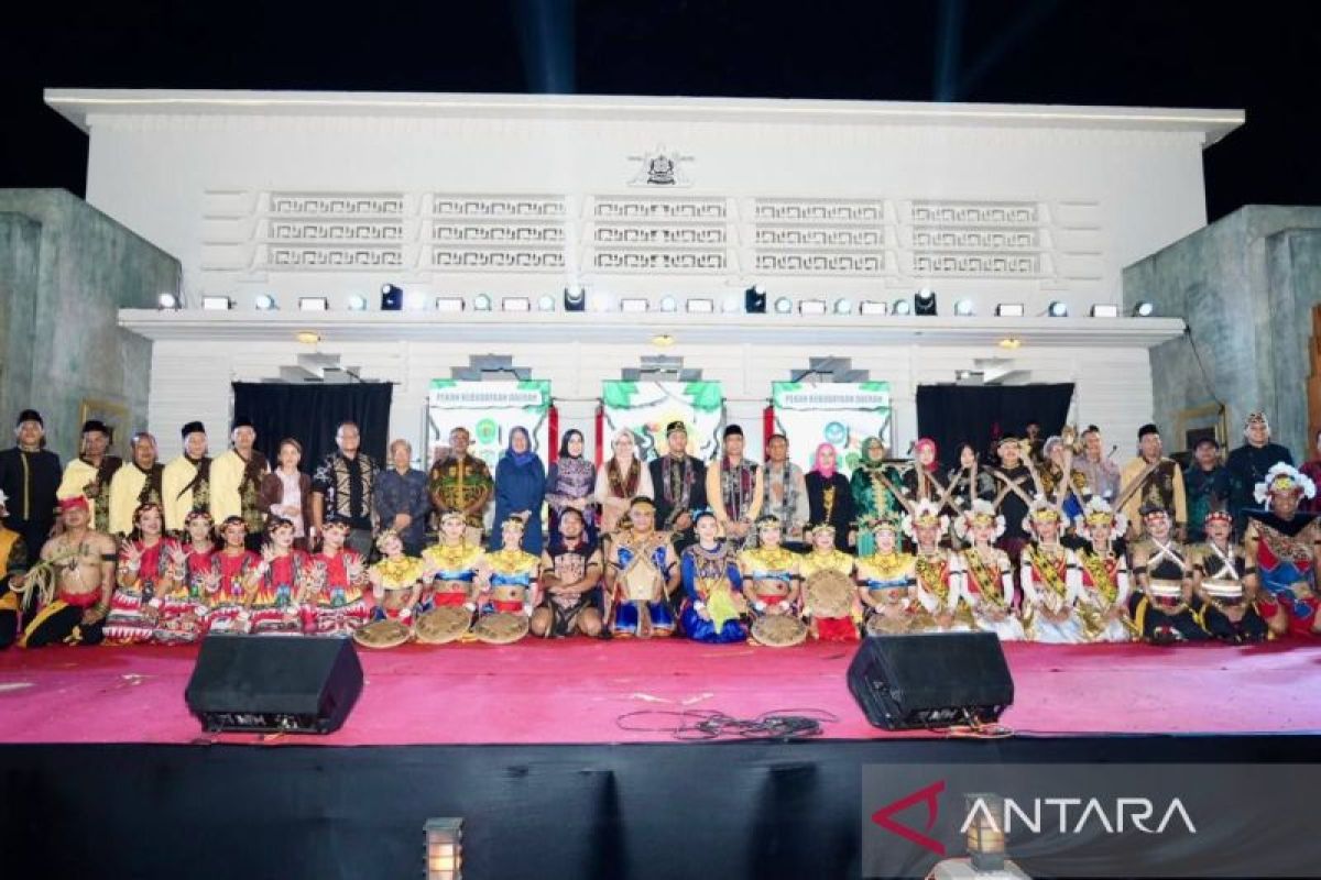 Pemkab: Pegiat budaya lokal berkontribusi bangun toleransi  di Kaltim