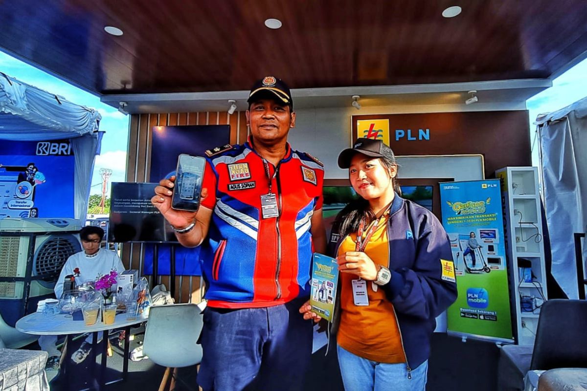 PLN Kenalkan Fitur PLN Mobile di Ajang MXGP Lombok