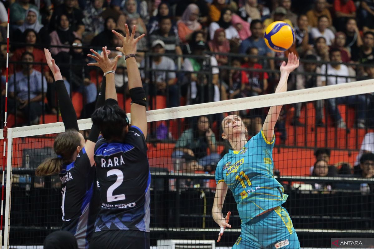 pertandingan voli Jakarta Electric PLN vs Jakarta Pertamina Enduro