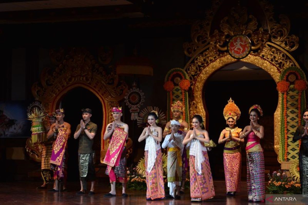 Pemkab Badung tampilkan busana adat khasnya pada Pesta Kesenian Bali