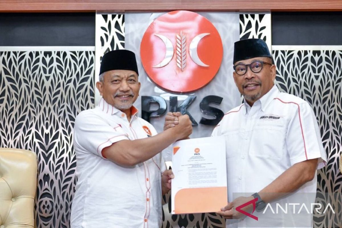 Murad Ismail optimistis raih 70 persen suara pemilih di Pilgub Maluku 2024