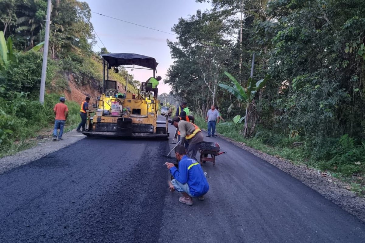 Pembangunan Jalan Provinsi Kaltara Menunjukan Tren Positif