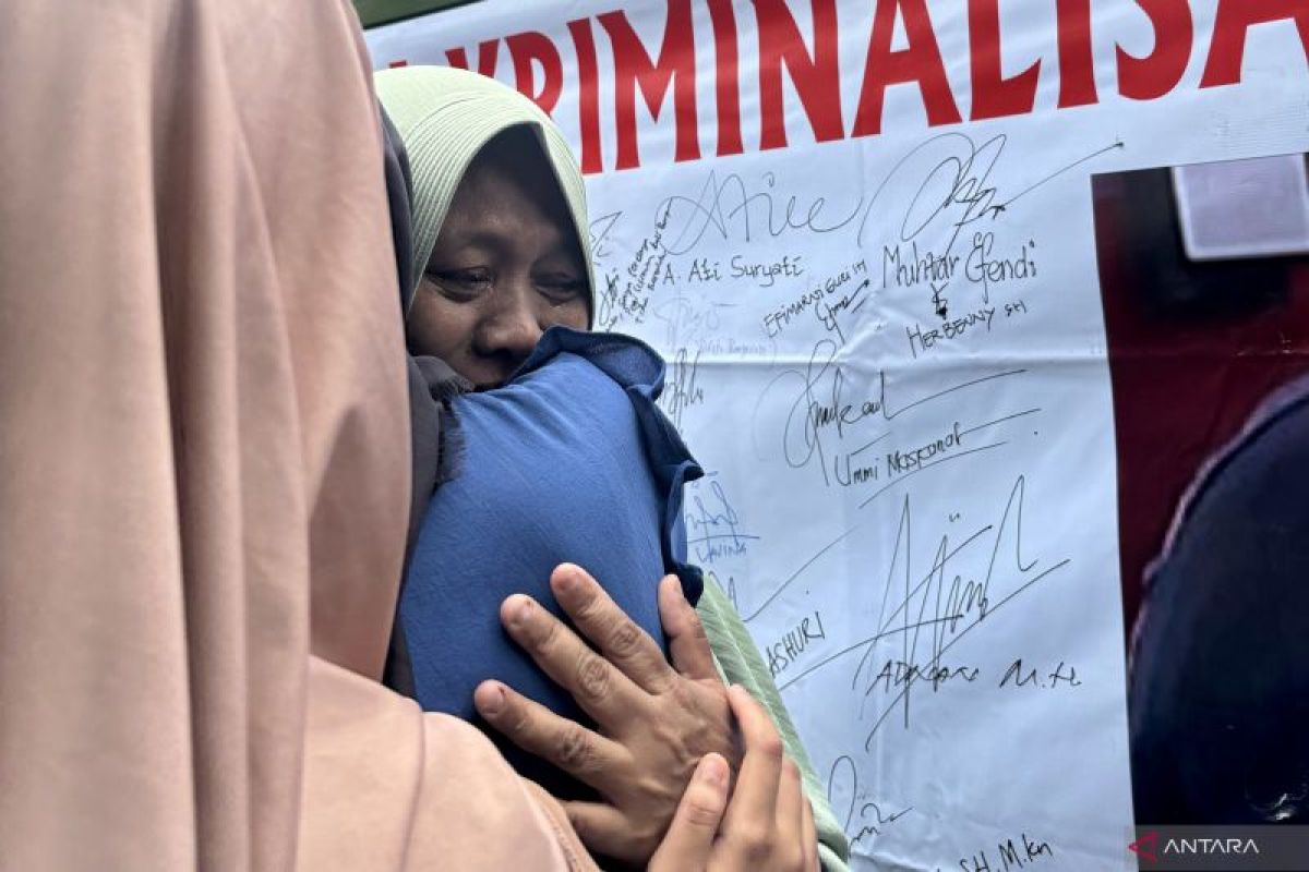 Ibu Pegi harap  hakim kabulkan gugatan praperadilan anaknya