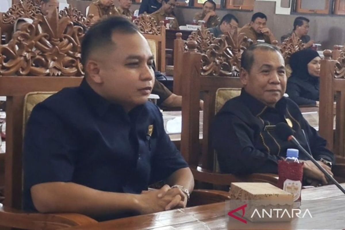 Fraksi NasDem-Hanura ingin RPJPD Gumas memuat pengelolaan SDA