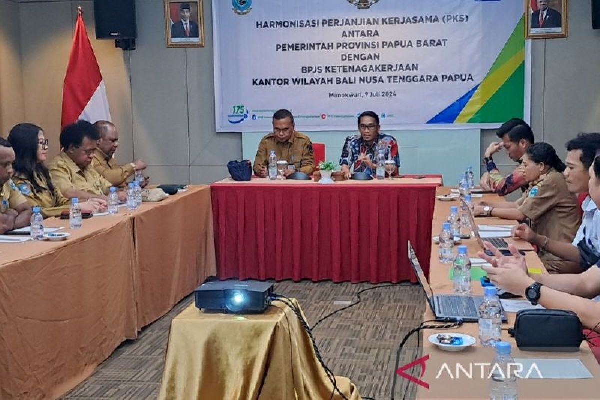 Papua Barat-BPJAMSOSTEK bahas kerja sama perlindungan pekerja rentan