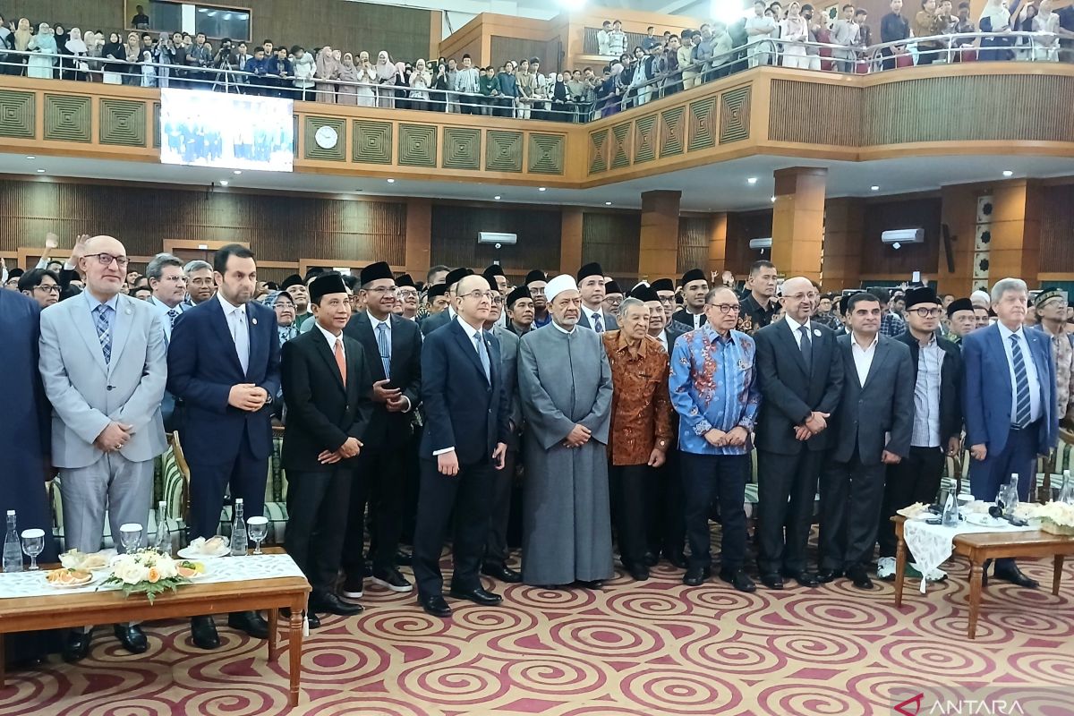 Grand Syekh Al Azhar: Mengkafirkan umat beragama bukan ajaran Islam