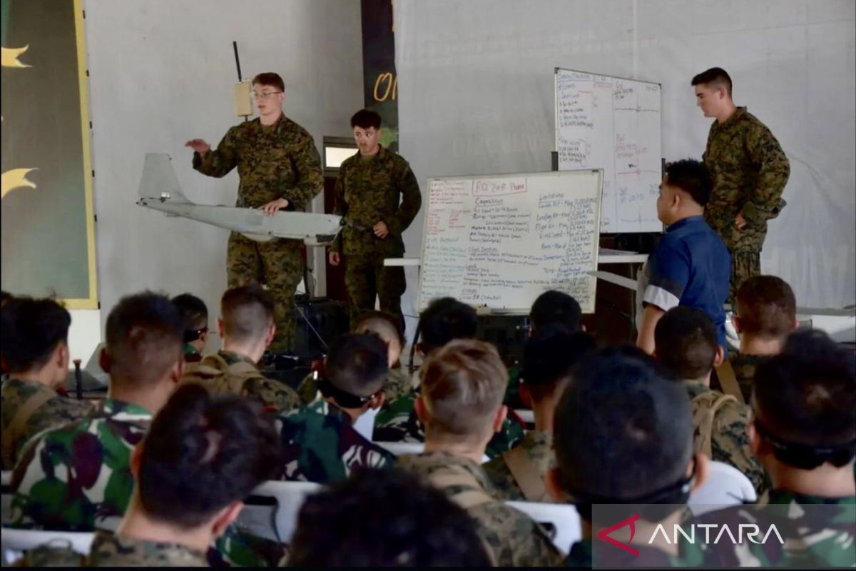 TNI AL dan USMC latihan pakai drone intai dan komunikasi taktis