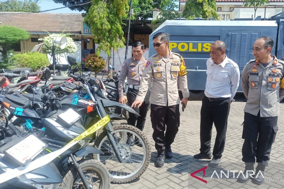 Polres Situbondo dalami kasus pengiriman motor tanpa dokumen