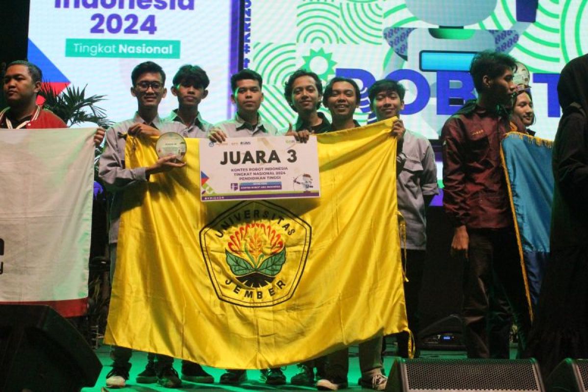 Mahasiswa Universitas Jember raih juara 3 Kontes Robot Indonesia