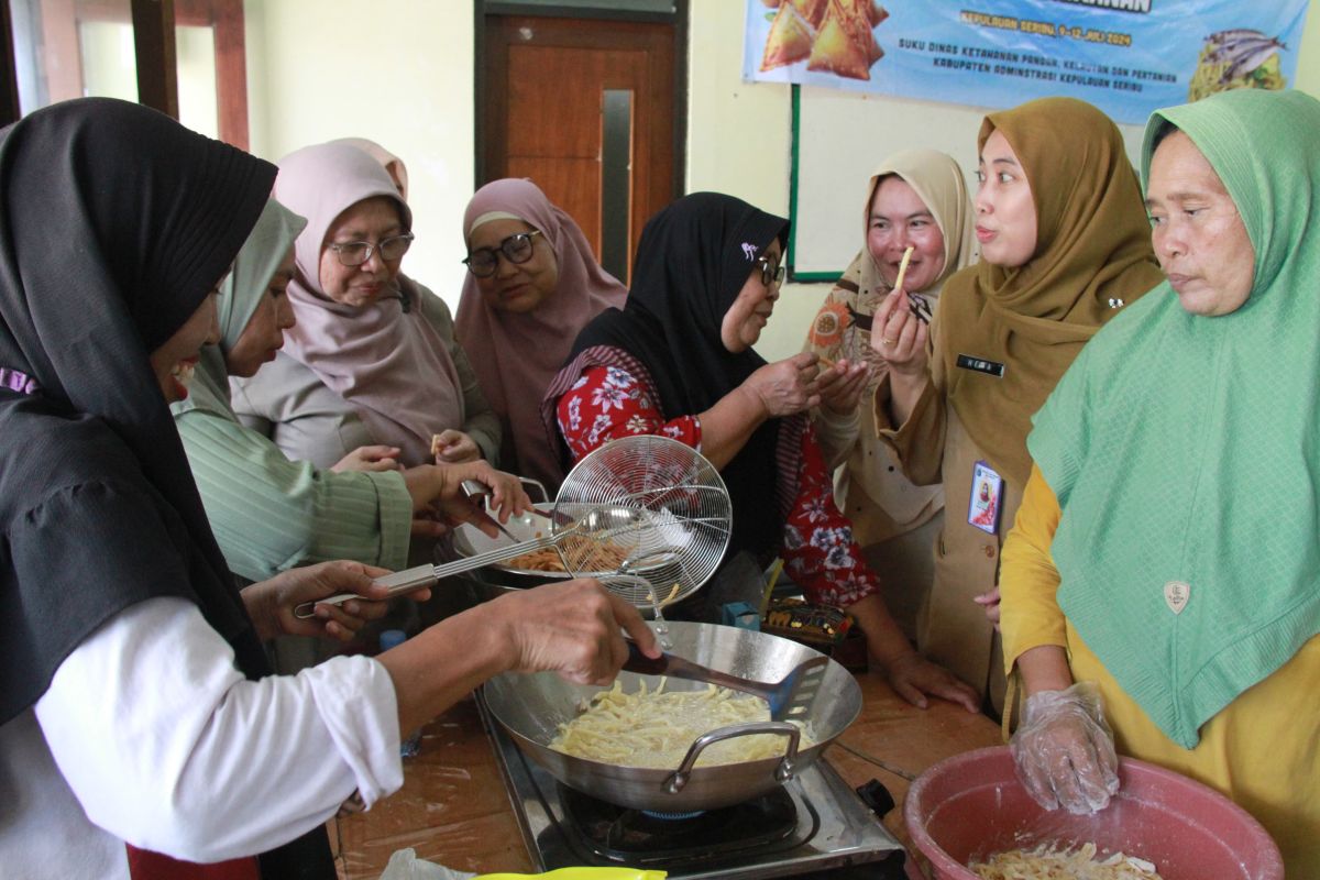 Kepulauan Seribu latih puluhan warga olah hasil perikanan