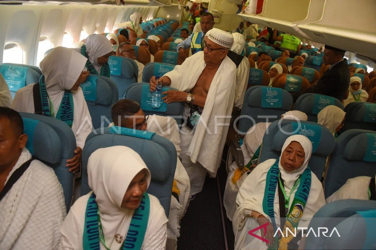 Air zamzam jamaah haji Aceh dibagikan setiba di kampung halaman