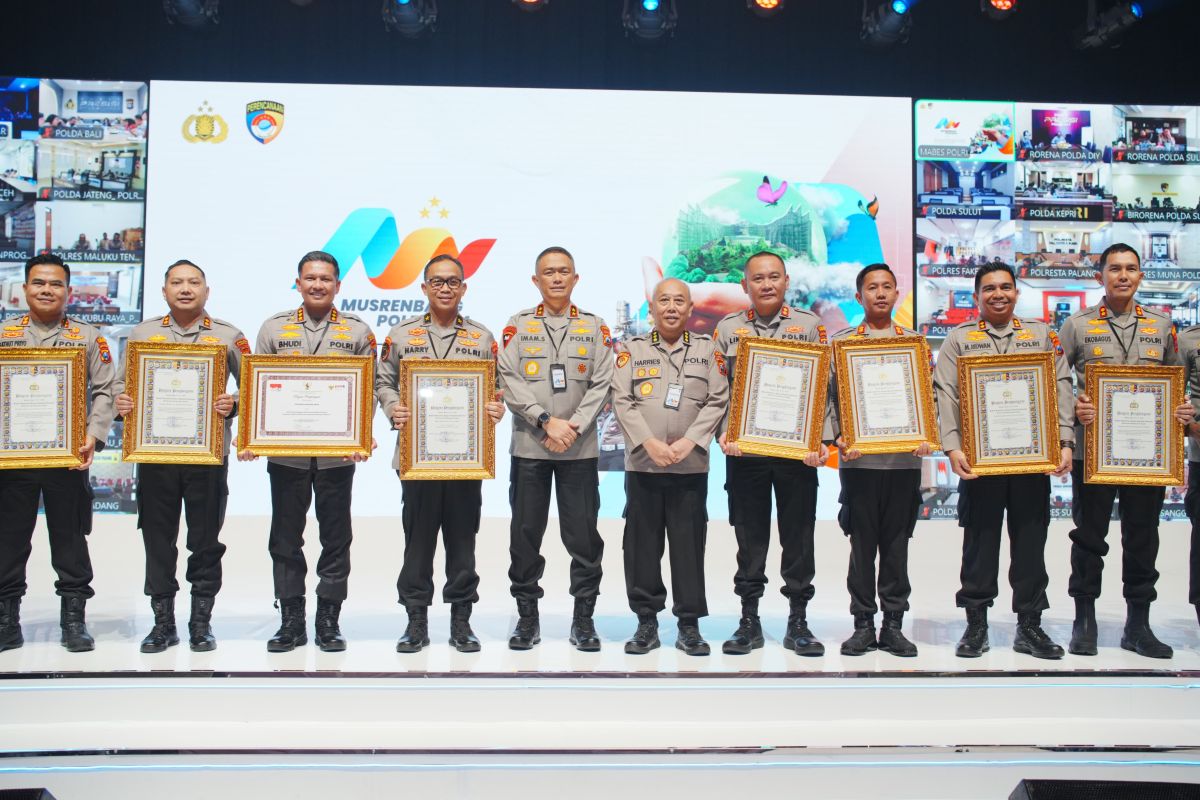 Polres Bojonegoro terima penghargaan Menpan RB