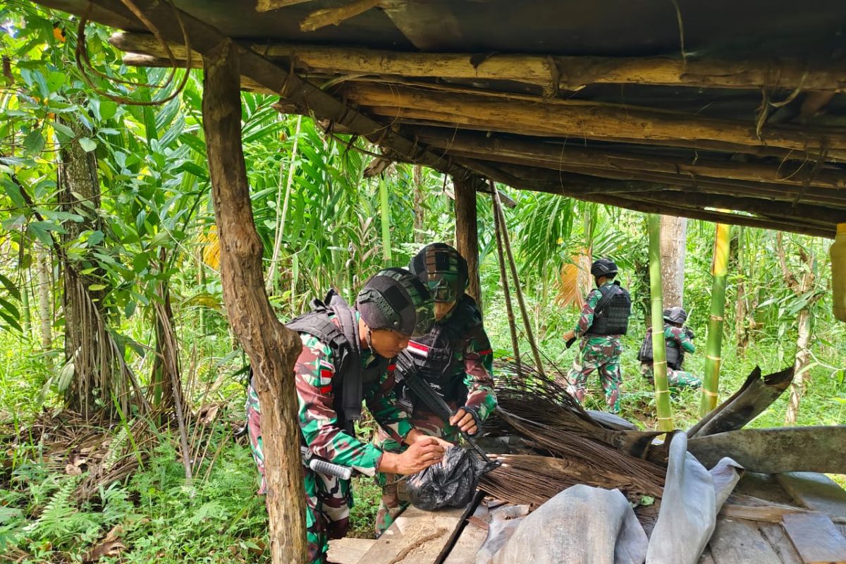 Yonif 122/TS temukan  400 gram  narkoba  di sekitar perbatasan  RI-PNG