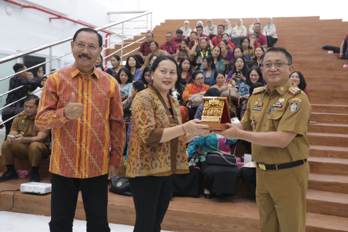 Pemkab Badung studi tiru peningkatan IKM dan UMKM ke Makassar