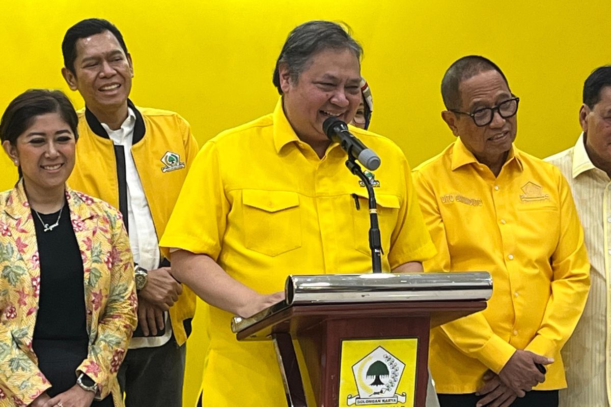 Baliho Ahmad Lutfi-Gus Yasin bermunculan, ini tanggapan Golkar