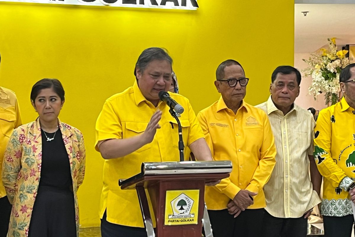 Airlangga diisukan mundur dari Ketum Golkar, ini kata Dito Ariotedjo