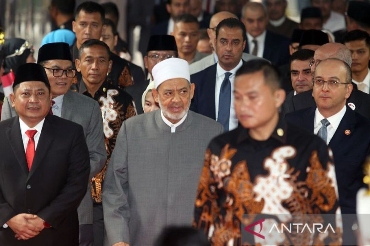 Grand Syekh Al Azhar: Mengkafirkan umat beragama bukan ajaran Islam