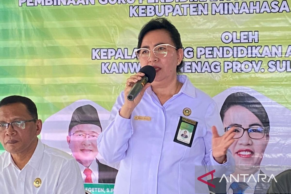 Kemenag lakukan pembinaan guru PAK integrasikan  moderasi beragama