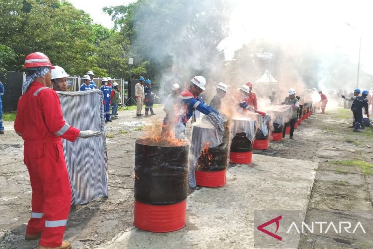 Pertamina buat rekor pelatihan pemadaman api dengan peserta terbanyak