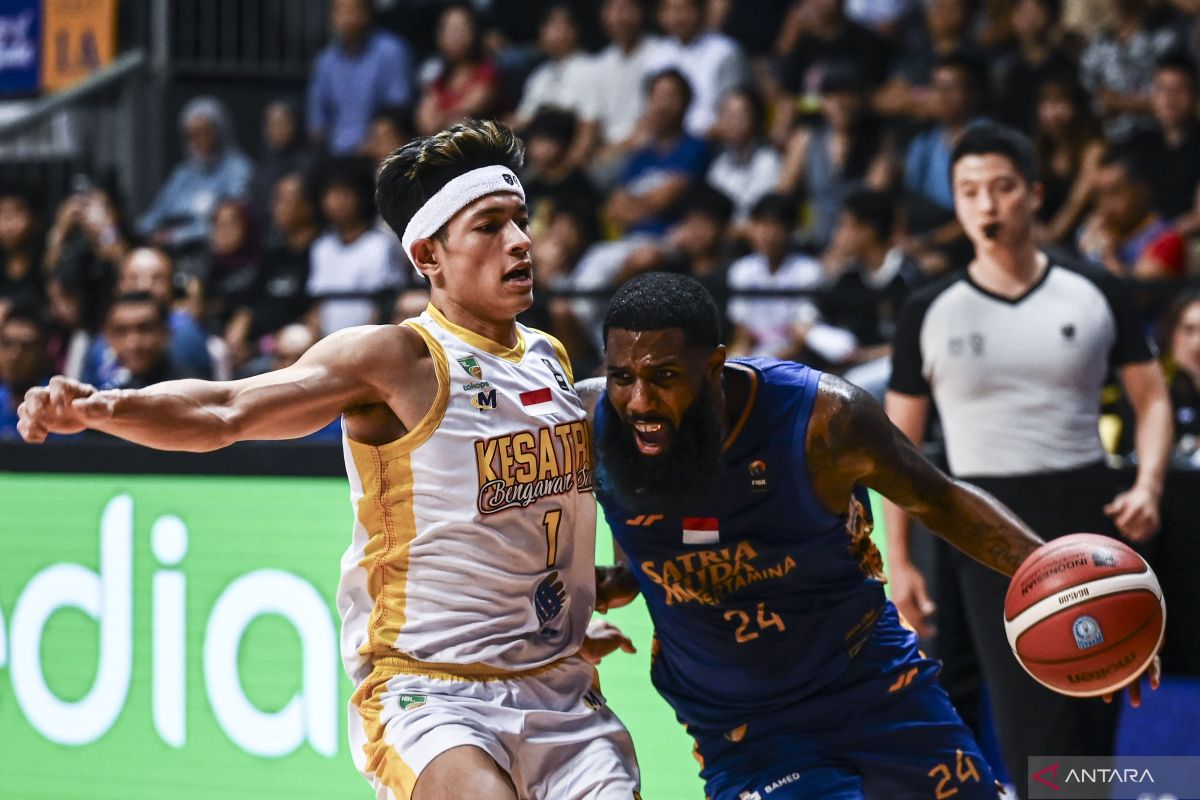 IBL 2024 - Satria Muda tundukkan Kesatria 90-64 di Game 1 Playoff