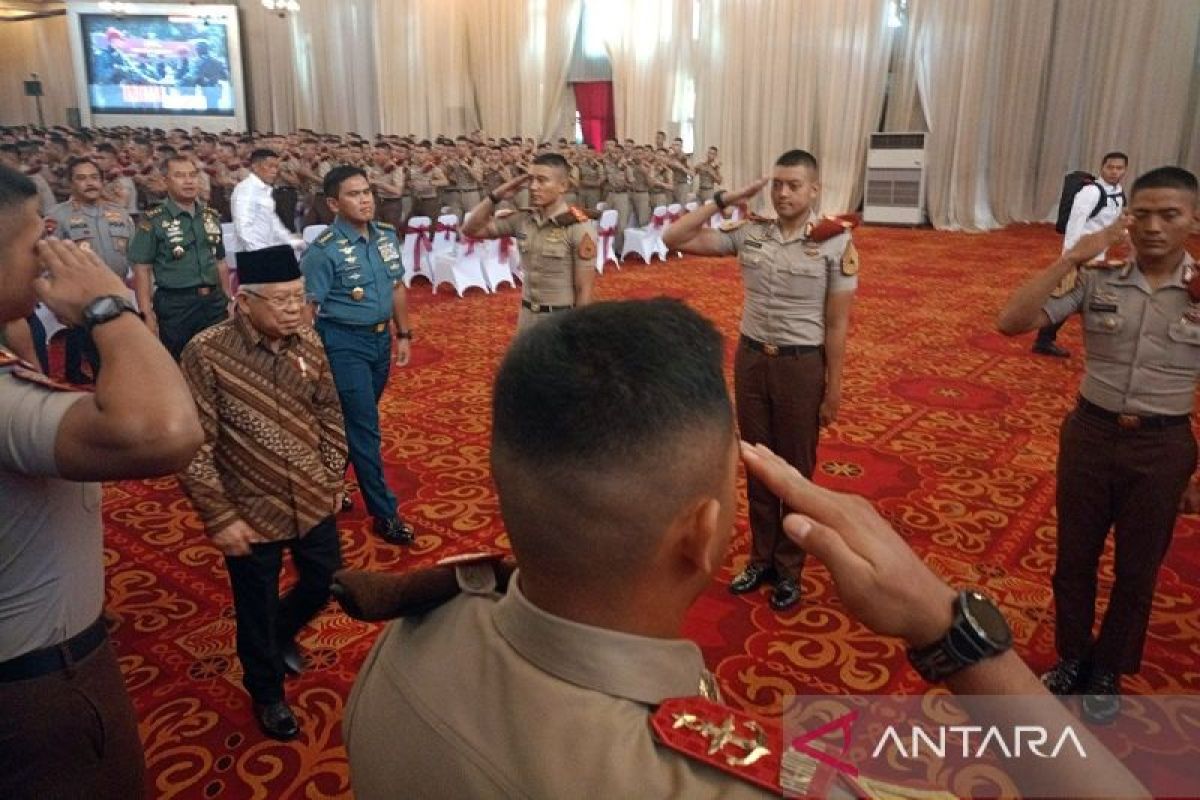 Wapres: Pilkada butuh pengawasan lebih personel TNI/Polri