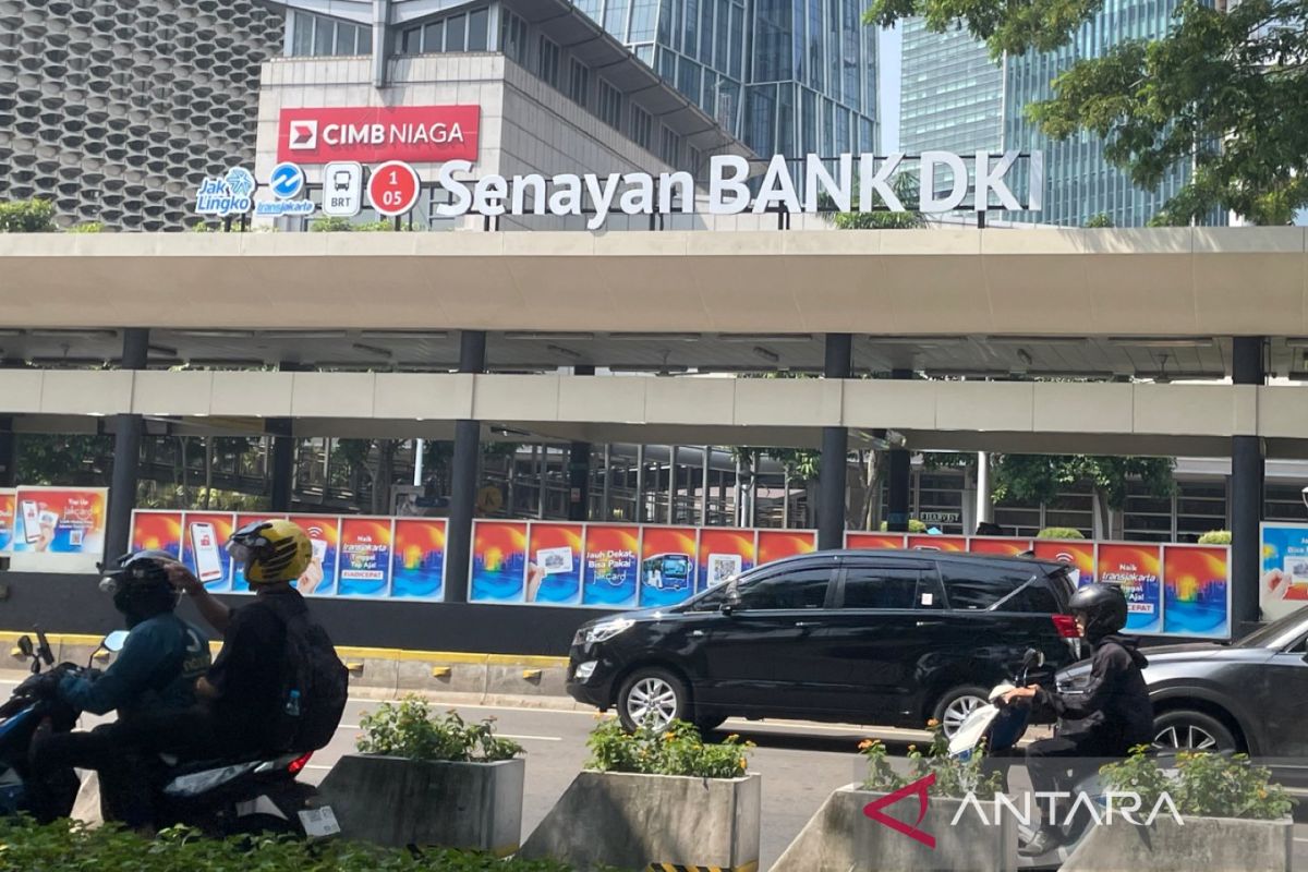 Halte TransJakarta GBK resmi berubah nama jadi Halte Senayan Bank DKI