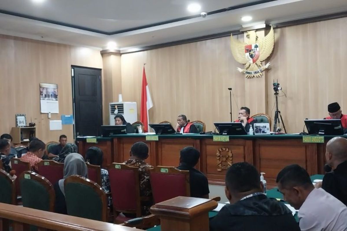 JPU hadirkan pihak perbankan dan pengusaha dalam sidang kasus OTT AGK