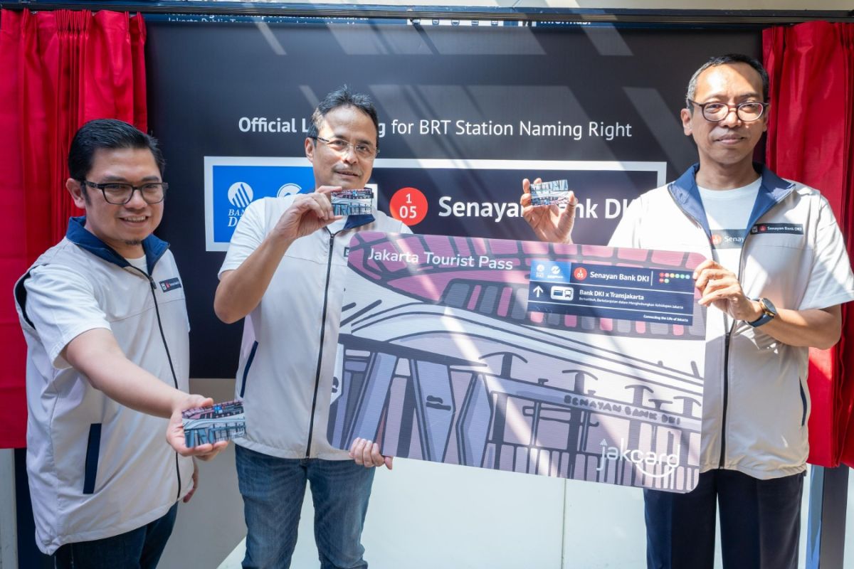 Sinergi Bank DKI dan Transjakarta Resmikan Penamaan Halte Transjakarta Senayan Bank DKI